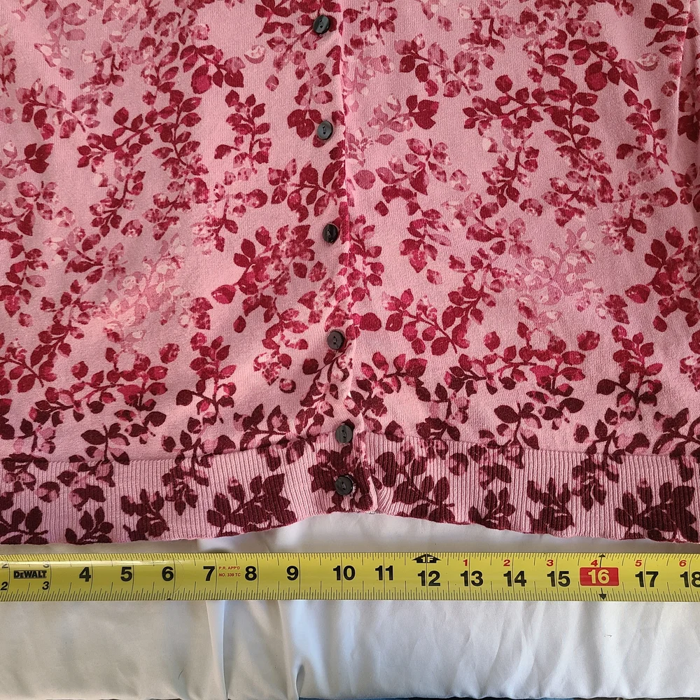 Karen Scott Pink Floral Cardigan - Picture 7 of 8